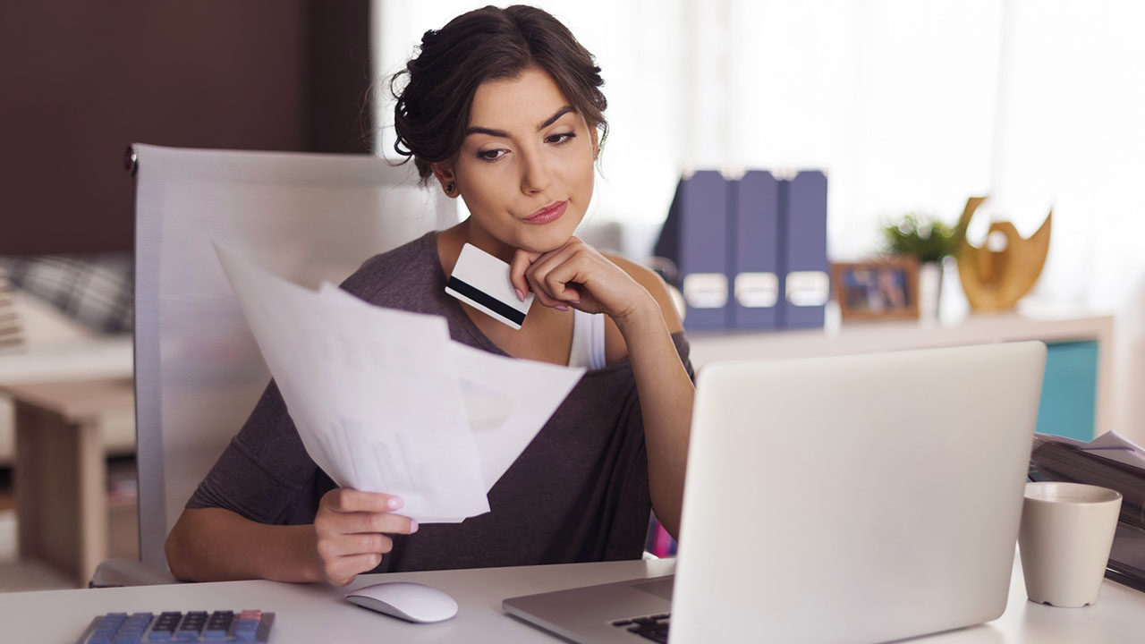 Эксперт рассказал, чем грозит занижение стоимости недвижимости в договоре купли-продажи